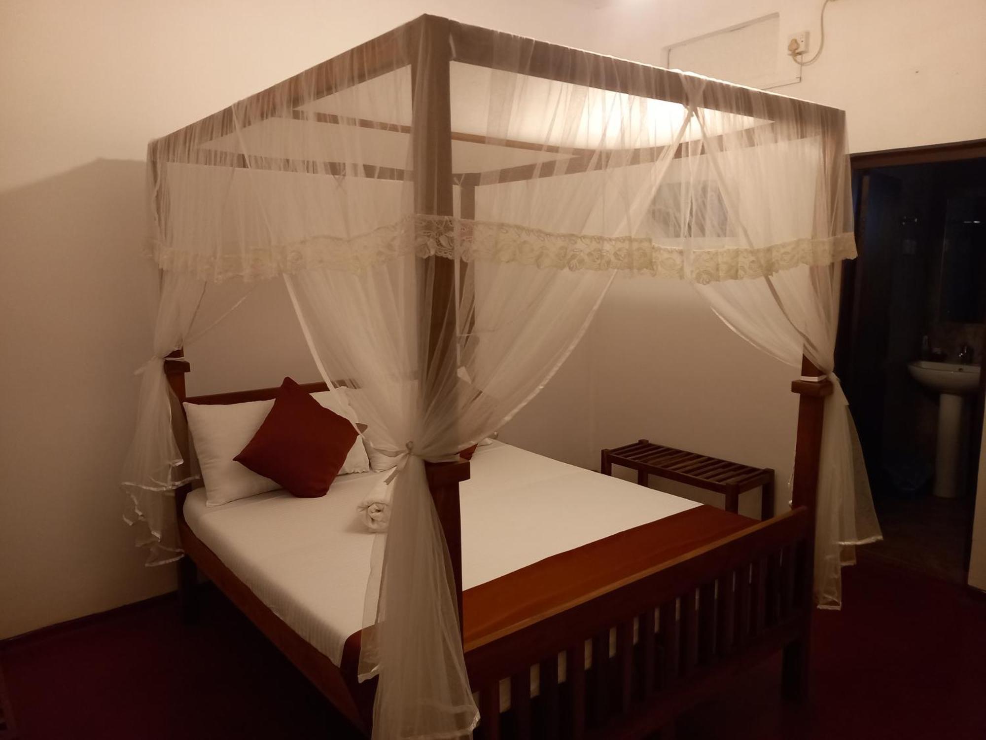 Mahaweli Shades Hotel Kandy Kültér fotó