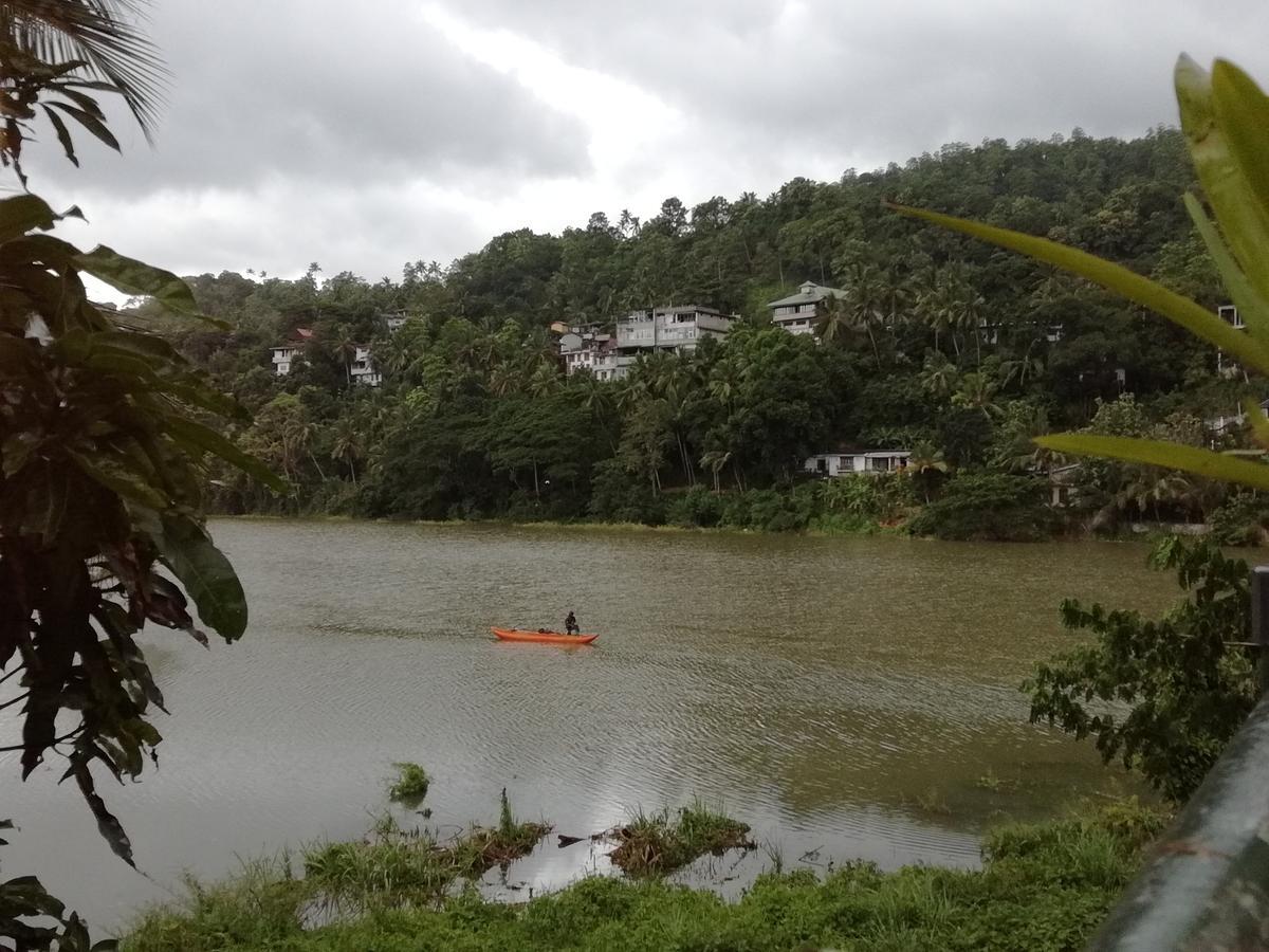Mahaweli Shades Hotel Kandy Kültér fotó