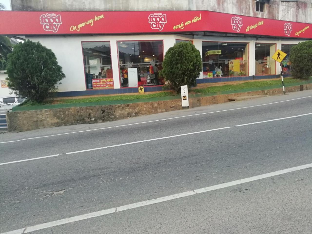 Mahaweli Shades Hotel Kandy Kültér fotó